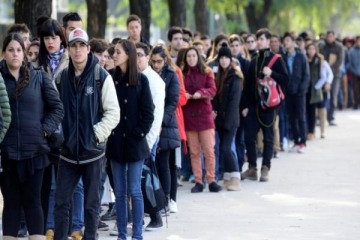 El desempleo se mantuvo en 7,6% durante el segundo trimestre, pero creció el trabajo informal