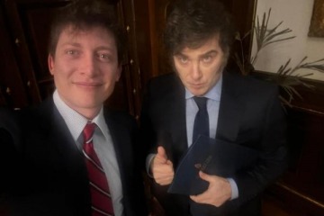 Milei desplazó a Lule Menem y empoderó a Santiago Caputo de cara a la campaña para octubre