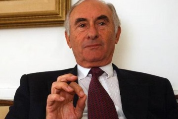 Tremendo: Milei se comparó con De la Rúa y embistió contra Schiaretti ante un auditorio sin euforia