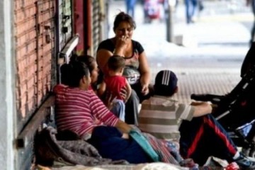 Según el Indec, la pobreza cayó al 31,6% en el primer semestre de 2025