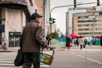 La informalidad laboral alcanzó el 43,2%, el nivel más alto desde 2008