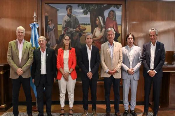 El Gobierno recibió a la Mesa de Enlace en medio de cuestionamientos por el fin de las retenciones cero