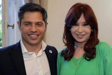 Foto de De cara a las elecciones, Axel Kicillof visit a Cristina Kirchner en San Jos 1111