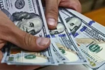 El dólar se dispara fuerte y cotiza por encima de los $1.450