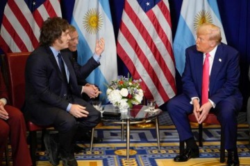 "Rescate equivocado": The Wall Street Journal cuestionó el salvataje de EEUU a la Argentina