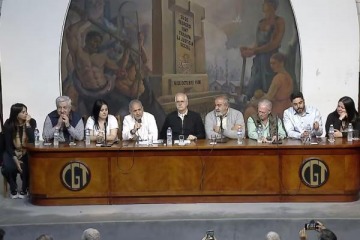Taiana, Palazzo y Moyano encabezaron un acto en la CGT en el último tramo de la campaña hacia el 26 de octubre
