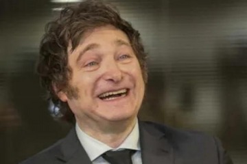 "Nos van a salir dólares por las orejas", dijo Javier Milei antes de su reunión con Donald Trump