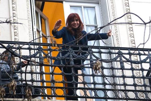 El contundente mensaje de Cristina tras la amenaza de Trump: Argentinos... ya saben lo que hay que hacer