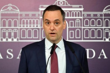 Adorni sobre la reforma laboral: Tenemos que dejar de pensar que contratar a un empleado es adoptarlo