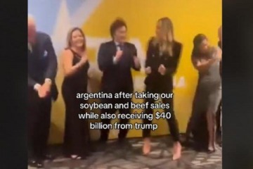 Los demócratas de EEUU se burlaron de Milei por la carne barata y el swap con Trump
