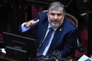 Mayans cuestionó la asunción de Bullrich: "No sé si vamos a aceptar que jure una persona ligada al narco"