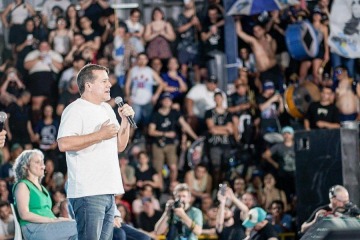 Fuerza Patria cerró su campaña en la Ciudad de Buenos Aires con un acto multitudinario Pompeya 