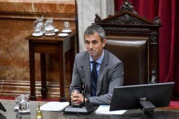 A dos días del triunfo electoral, La Libertad Avanza amenaza con vetar el Presupuesto 2026