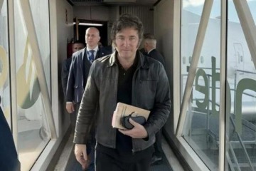 En búsqueda de respaldo político y sin gritos de por medio, Milei anunció que recorrerá el país dos veces por mes