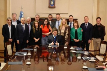 Milei encabezó la primera reunión de su renovado Gabinete en Casa Rosada