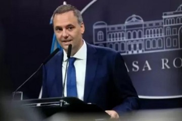 Foto de Adorni anticipó los detalles de la nueva etapa del Gobierno: reformas, esquema cambiario y eliminación de la vocería