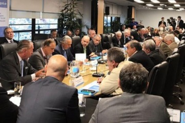 El Gobierno convocó al Consejo del Salario Mínimo: cuándo se define el aumento de sueldos