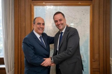 "Muchas gracias por tu liderazgo": el mensaje de Adorni para Francos