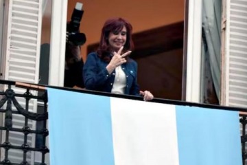 Insólito: Pettovello avanza contra Cristina Fernández de Kirchner por el cobro de sus haberes