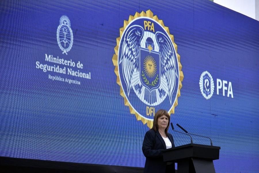 La polémica estrategia de reclutamiento que usó Bullrich para la nueva carrera de la Policía Federal