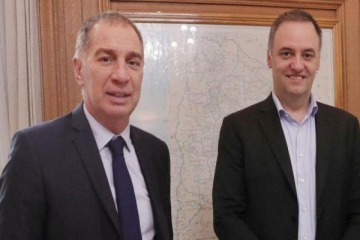 El Gobierno dividirá la Secretaría de Turismo, Ambiente y Deportes de Scioli para darle más poder a Adorni y Santilli