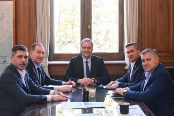 Santilli citó a Zdero y Weretilneck para reforzar el apoyo a las reformas