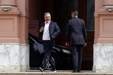 Foto de A cambio de mayor control sobre la renta minera, Jalil evalúa romper con UxP y armar un bloque propio en Diputados