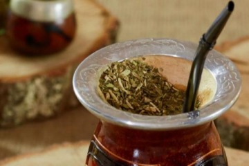 Foto de El Gobierno de Milei liberó el precio de la yerba mate y desregula la actividad