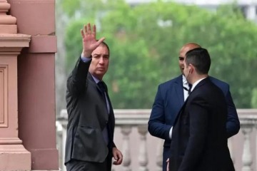 Foto de Santilli se rene con el gobernador de Santiago del Estero en medio de la redefinicin del mapa legislativo