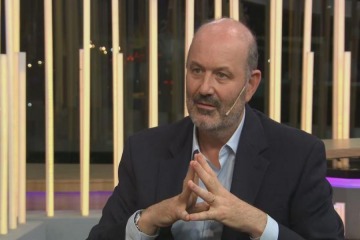 Revés para Sturzenegger en Gimnasia: lo desafiliaron en plena disputa por la privatización