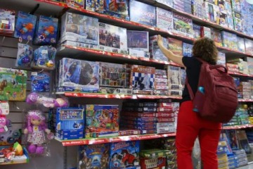 De cara a las Fiestas la Cámara del Jueguete advirtió que la situación del sector es "crítica"