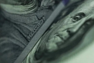 El dólar oficial repunta y marca su mayor valor en un mes
