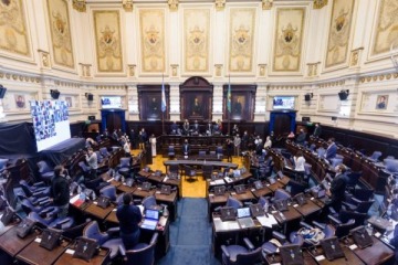 La Legislatura bonaerense aprobó el endeudamiento luego de intensas negociaciones entre el oficialismo y la oposición
