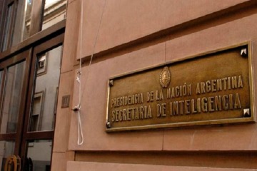 Milei aprobó la nueva Política de Inteligencia Nacional y concentró el control en la SIDE