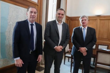 Santilli se reunió con Ziliotto y consiguió su primera foto con un peronista opositor