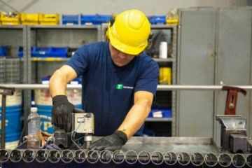 Foto de Pese a la baja de precios en electrodomsticos por las importaciones, la produccin y el empleo se desploman