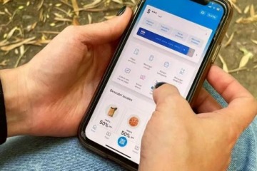 El Gobierno habilita con la reforma laboral el pago de salarios en billeteras virtuales y crece la tensión entre los bancos y las fintech