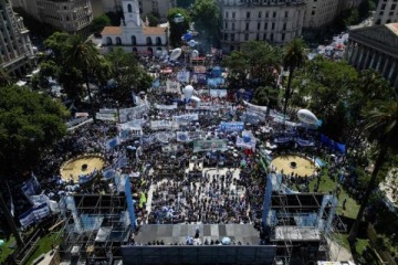 "Sigan sin escucharnos y profundizaremos este plan de lucha": la advertencia de la CGT al Gobierno en rechazo a la reforma laboral