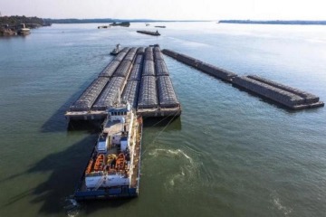 El Ejecutivo puso en marcha la licitaci&oacute;n para la V&iacute;a Navegable Troncal