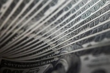 Leve suba: qu&eacute; le pas&oacute; al d&oacute;lar con el nuevo esquema de bandas