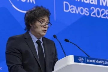Javier Milei viaja a Davos para participar del Foro Econ&oacute;mico Mundial