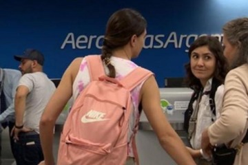 Reservas: la salida de turistas al exterior creci&oacute; 15,3% en noviembre y profundiz&oacute; la p&eacute;rdida de divisas