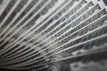 D&oacute;lar: la moneda verde arranc&oacute; 2026 con una suba cercana a los $20 tras el cambio de esquema