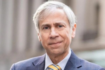 Maduro en Estados Unidos: sum&oacute; a Barry Pollack, el abogado que defendi&oacute; a Julian Assange