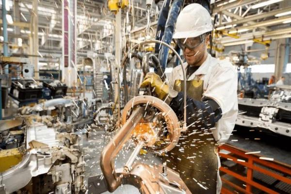 La actividad económica tuvo una caída de casi 9% interanual en noviembre