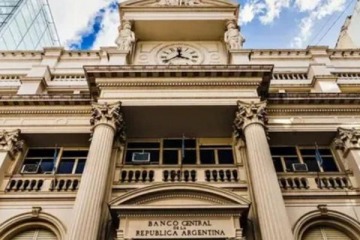 El BCRA pag&oacute; el Swap con eeuu con nueva deuda y expuso la fragilidad del esquema de Milei