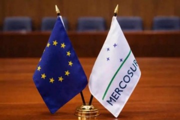 Tras 25 a&ntilde;os de negociaciones, la Uni&oacute;n Europea aprob&oacute; el acuerdo de libre comercio con el Mercosur
