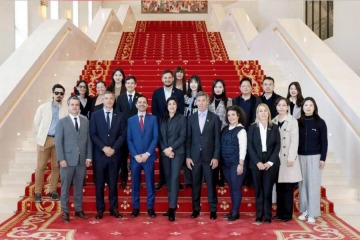 A Milei y Trump no les gusta esto: diputados libertarios visitaron Huawei con plata de China