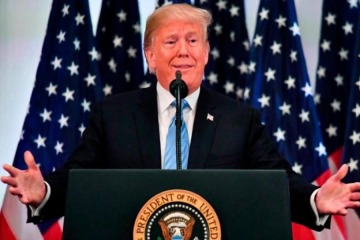 Trump dej&oacute; en suspenso a la prensa al no descartar el uso de la fuerza para avanzar sobre Groenlandia