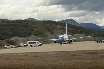 Ushuaia: un avi&oacute;n militar de EE.UU. aterriz&oacute; tras la intervenci&oacute;n del puerto por parte del Gobierno